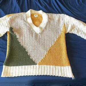 BKE Knit Oversized Sweater in Cream and Gold